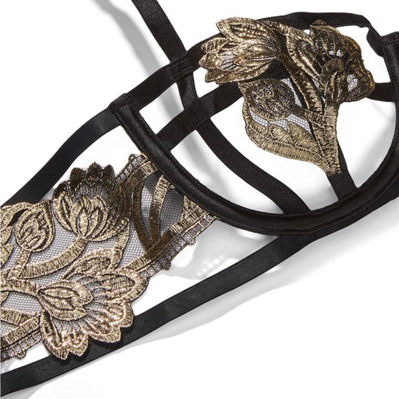 VS Very Sexy Band of Lover Black Strappy Floral Embroidered Bra - Picture 5 of 14